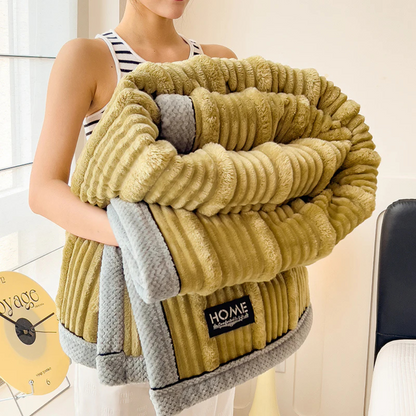 Cozy Soft Throw Blanket for Bed and Sofa