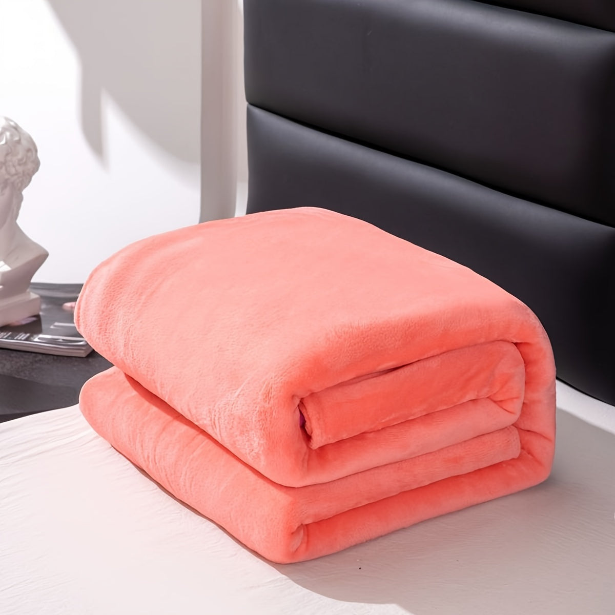 Soft Gray Plush Blanket for All Seasons