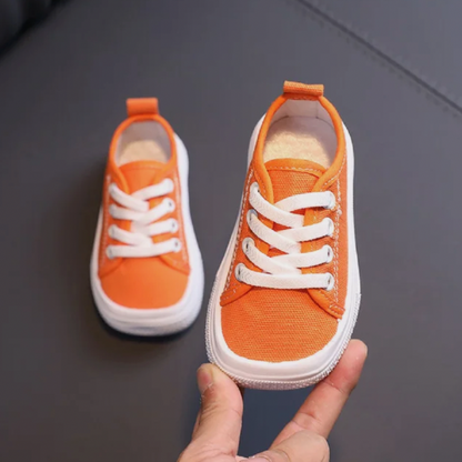 Comfortable Kids Barefoot Running Shoes - FlexiSteps
