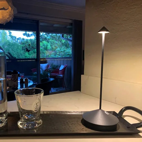 Stylish Wireless Desk Lamp