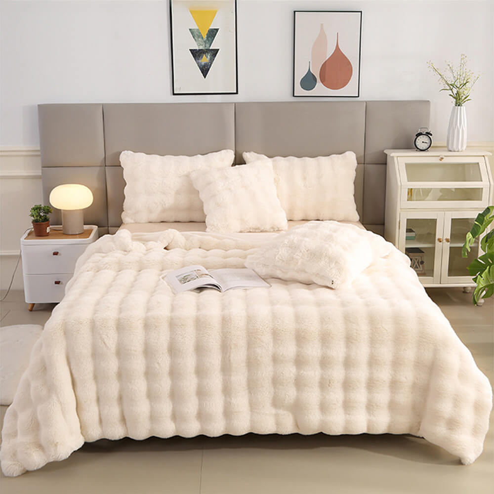 Luxurious Plush Double Layer Fake Fur Throw Blanket