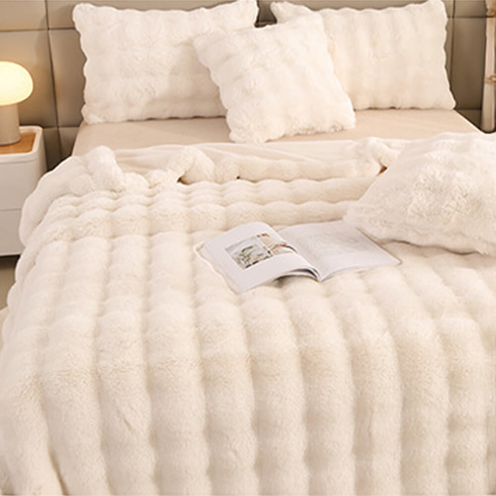 Luxurious Plush Double Layer Fake Fur Throw Blanket