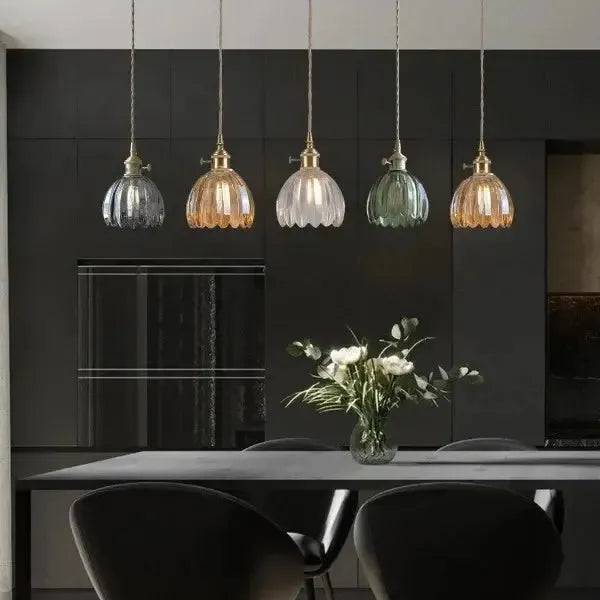 Stylish Glass Pendant Light in Floral Design