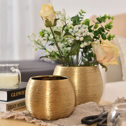Luxury Rose Gold Planter Pot - Yeezlab