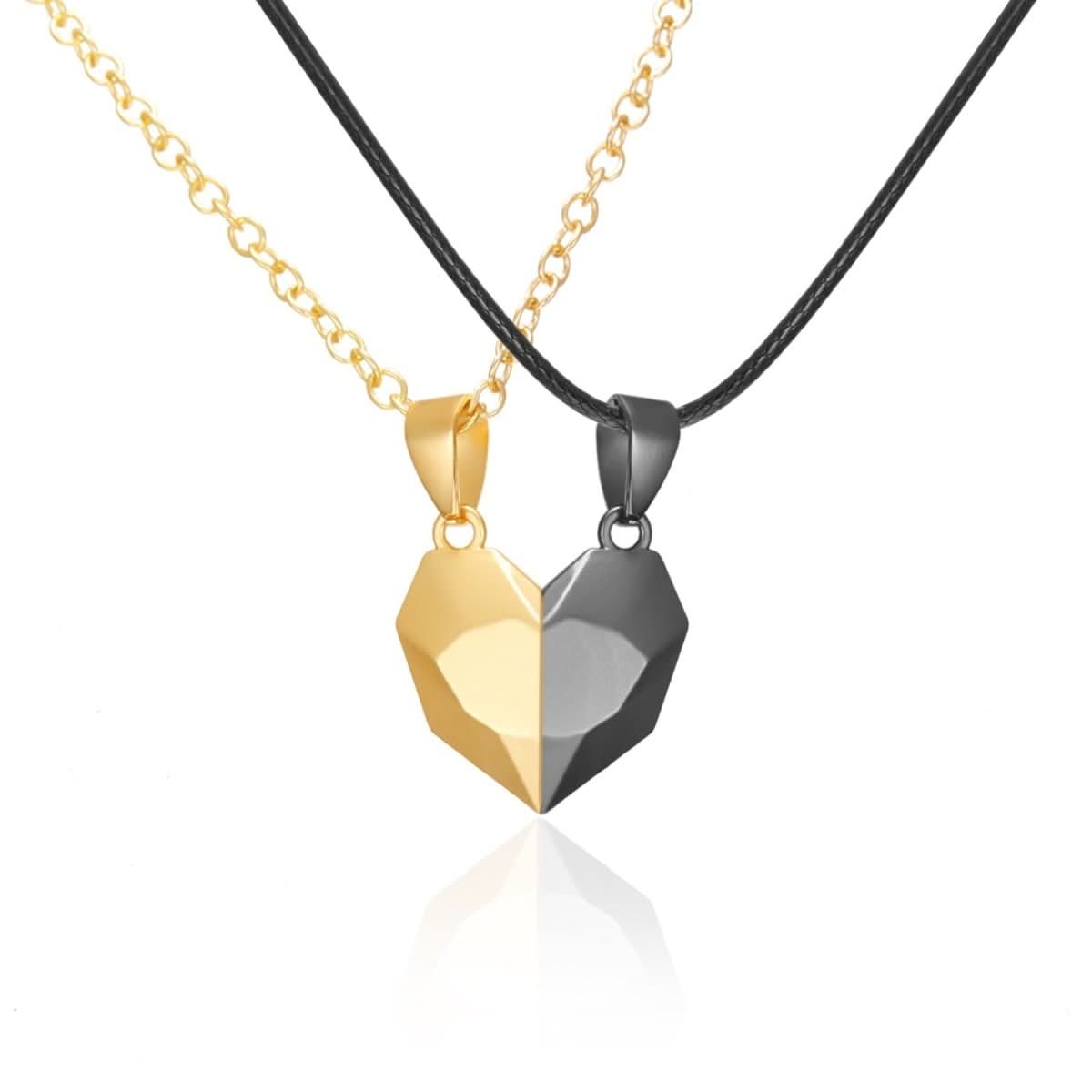 Magnetic Couple Pendant Necklace for Forever Love