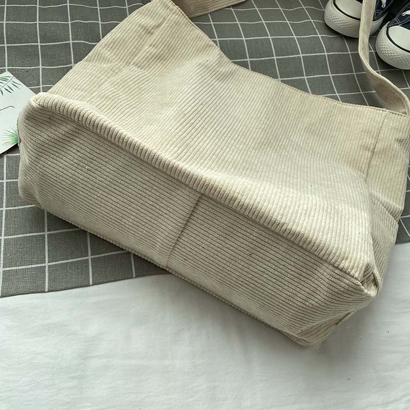 Fashionable Canvas Crossbody Purse