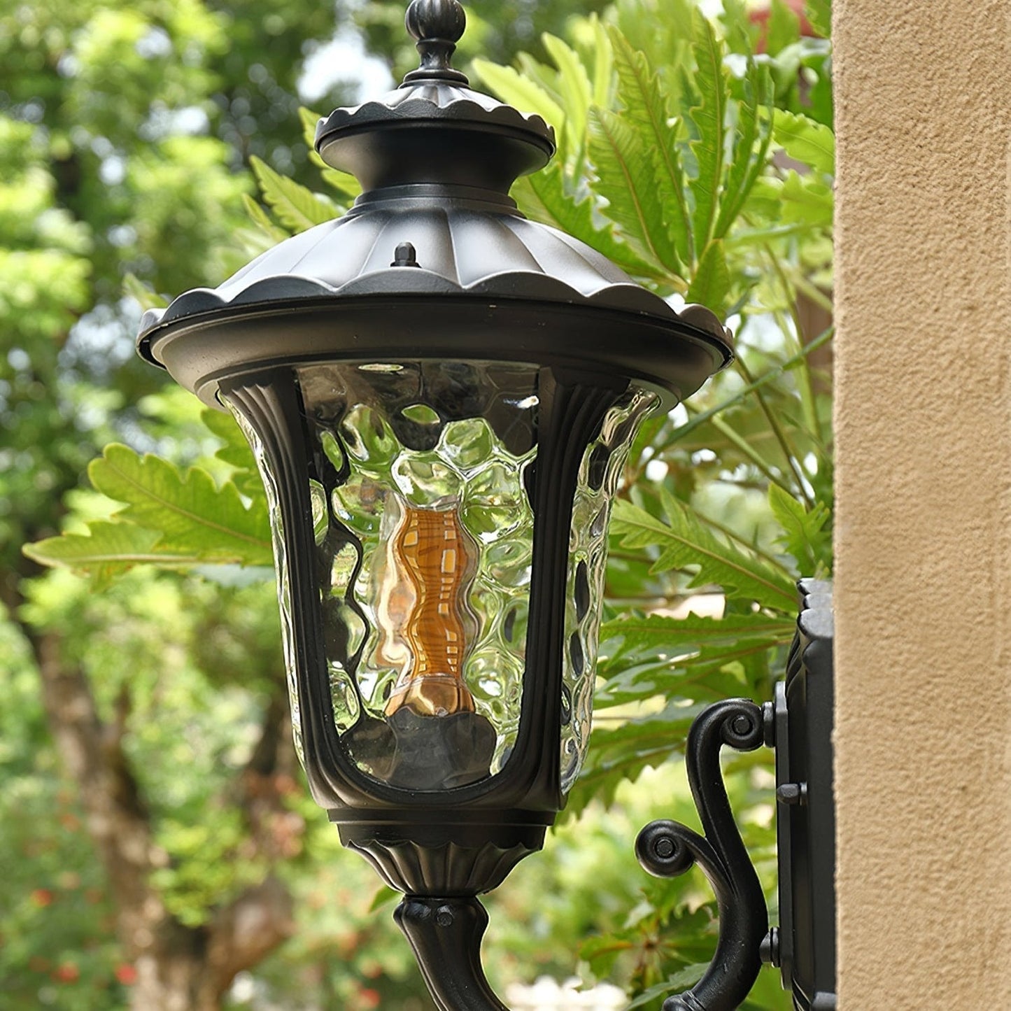 Weatherproof Vintage Exterior Wall Light Frosted Glass