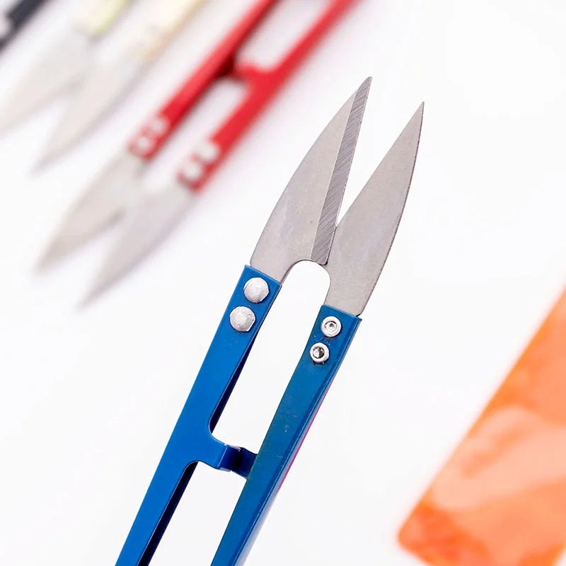 Compact Precision Scissors for Home and Garden Use
