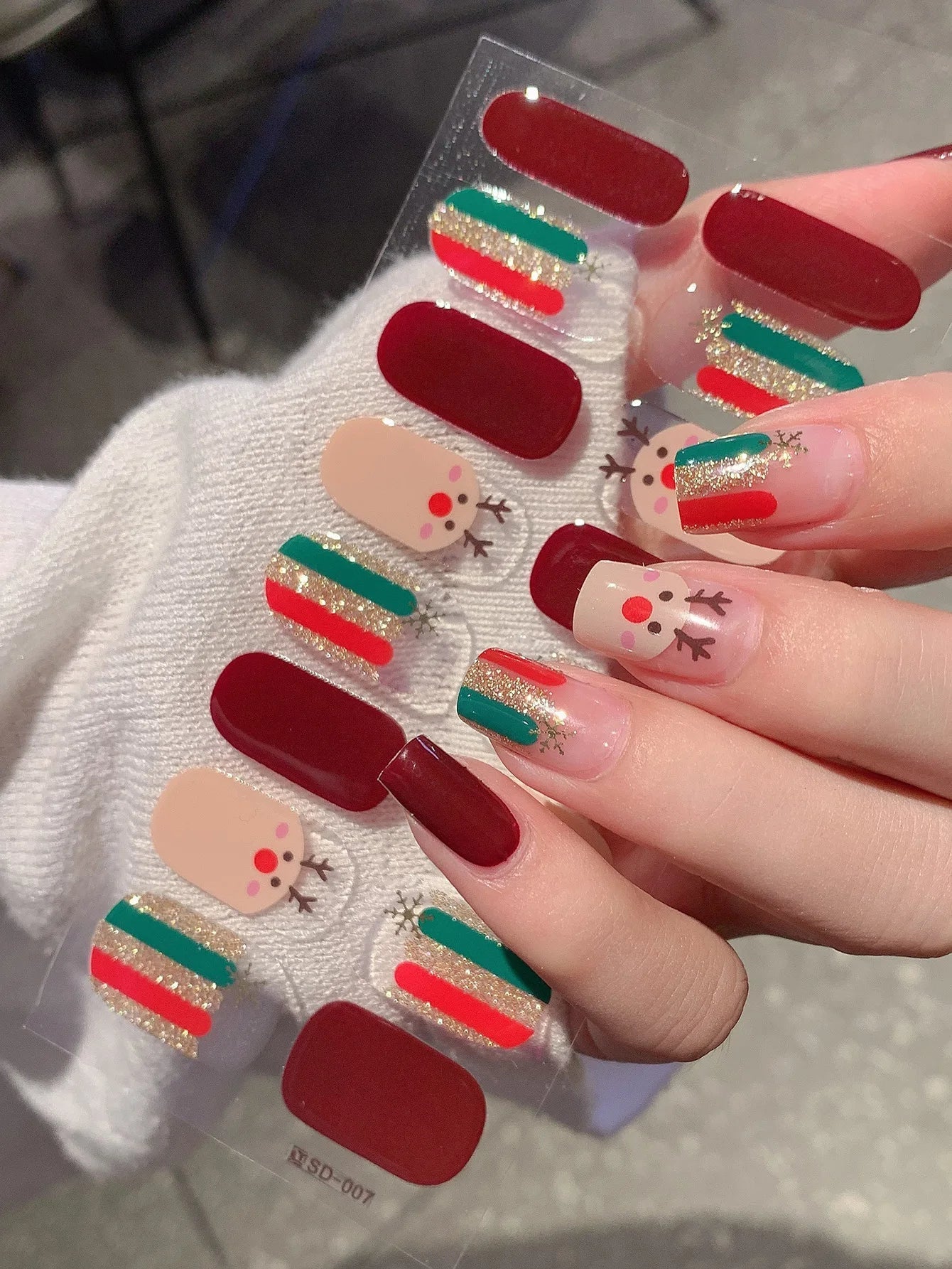 Easy Christmas Nail Art Kit, Salon Quality at Home