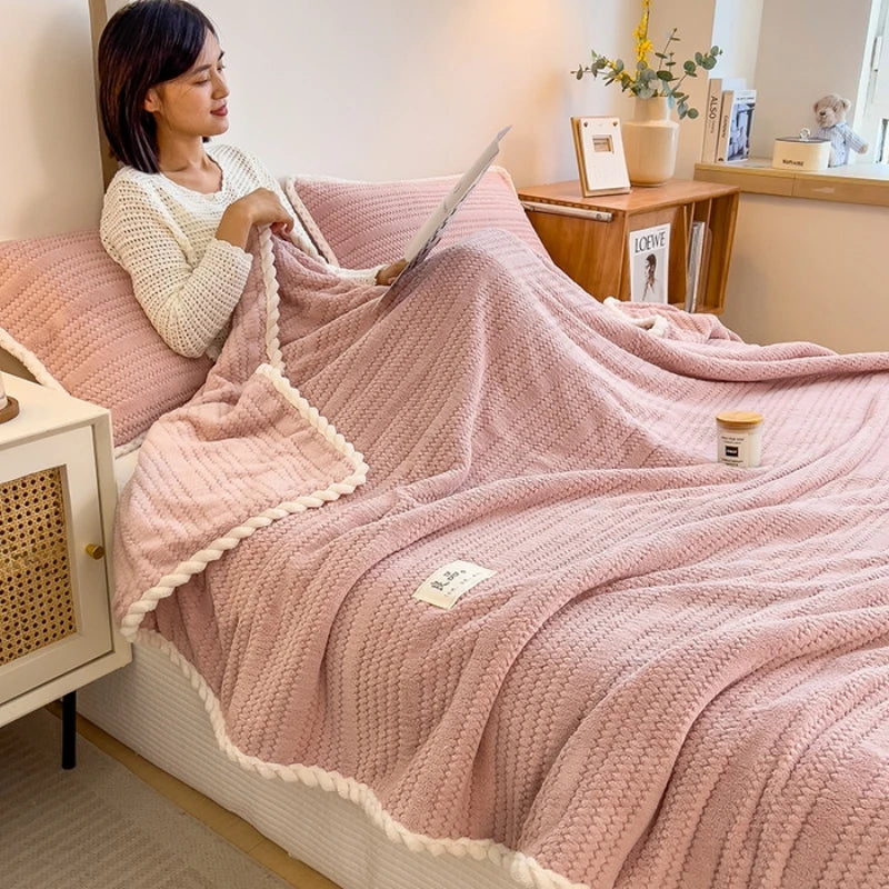 Cozy Plush Throw Blanket Soft Checkered Design