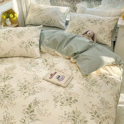 Delicate Floral Comforter Bed Set