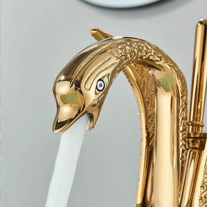 Luxury Single Handle Gold Bathroom Faucet