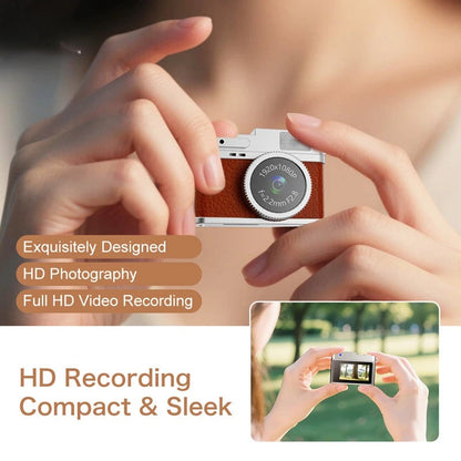 Retro Camera Pendant Necklace