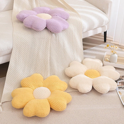 Plush Floral Pattern Throw Pillow