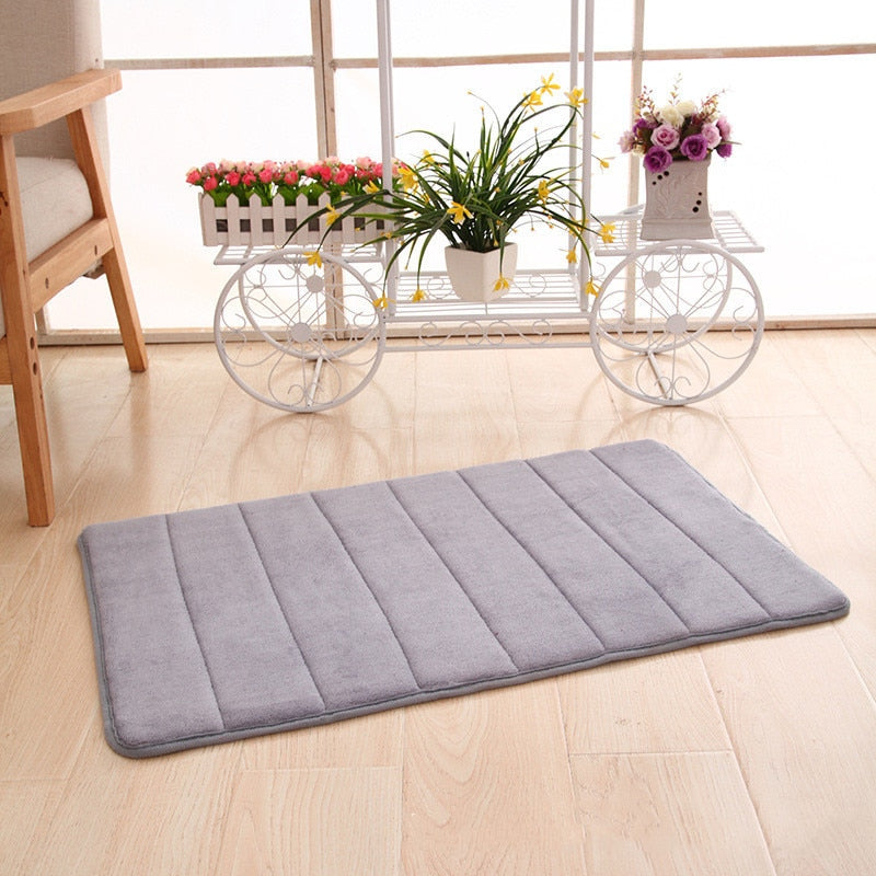 Plush Memory Foam Bath Mat with Anti Slip Bottom