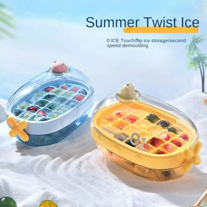 Fun Colorful Ice Cube Tray with Rotating Knob
