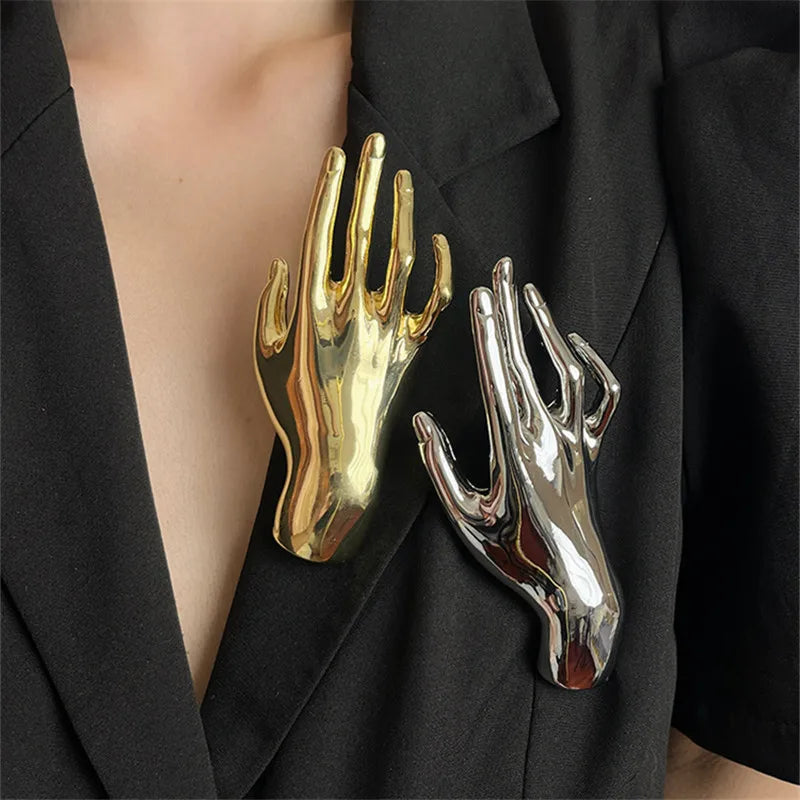 Fashionable Decorative Pin Brooch Accessory