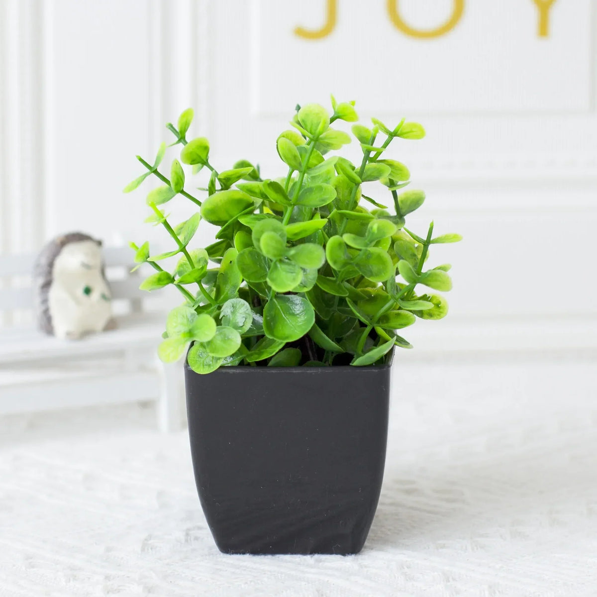Small Realistic Eucalyptus Plant in Black Planter - Yeezlab