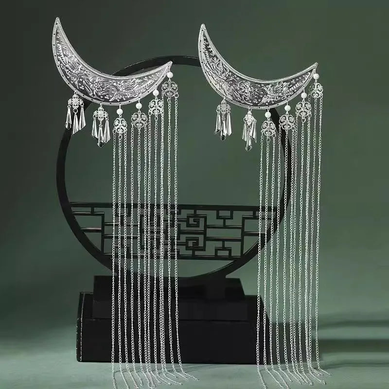 Glamorous Crescent Moon Hair Clip