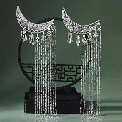 Glamorous Crescent Moon Hair Clip