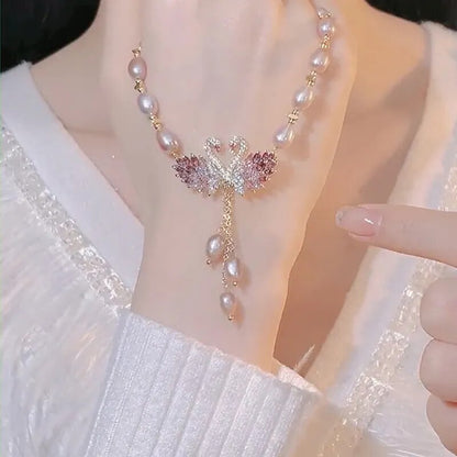 Beautiful Swan Heart Pendant Necklace