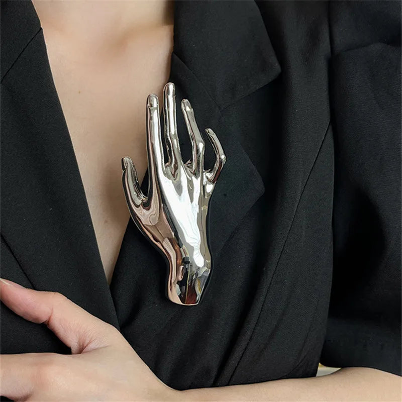 Fashionable Decorative Pin Brooch Accessory