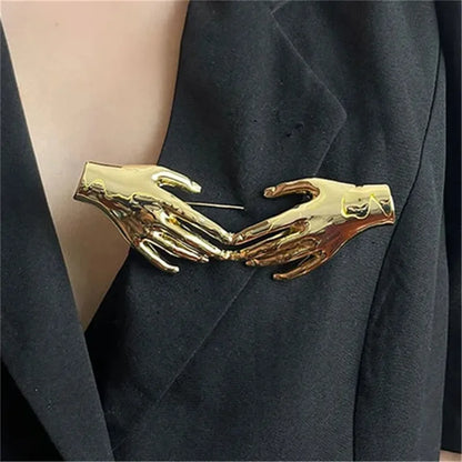 Fashionable Decorative Pin Brooch Accessory