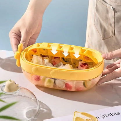 Fun Colorful Ice Cube Tray with Rotating Knob