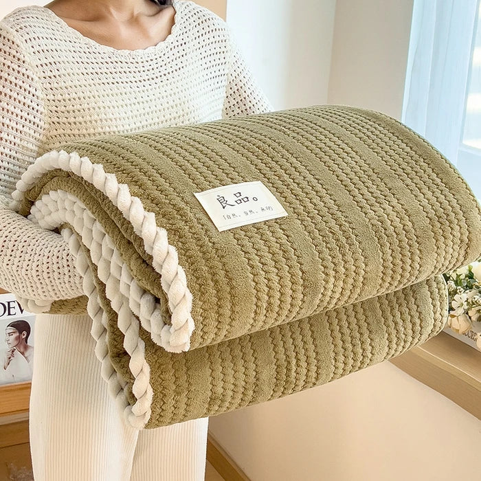 Cozy Plush Throw Blanket Soft Checkered Design
