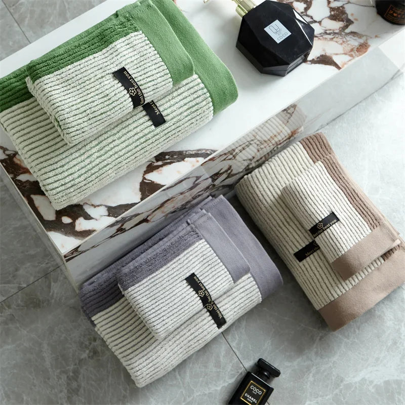 Premium Soft Organic Cotton Bath Towel - Yeezlab