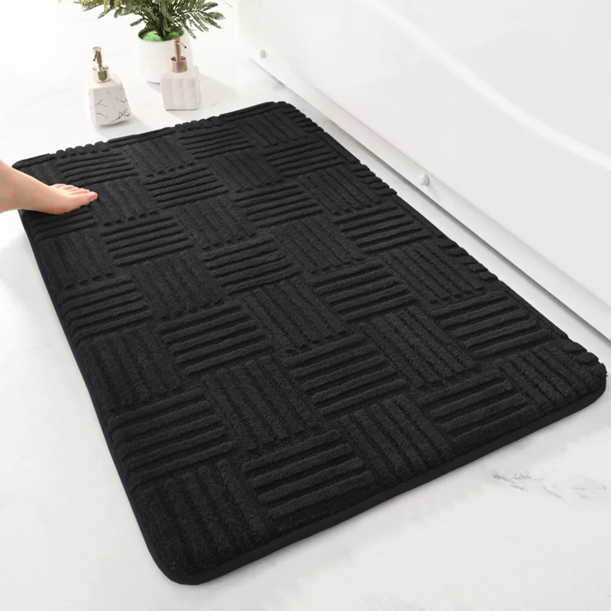Plush Striped Bathroom Mat with Grip and Quick Dry Technology