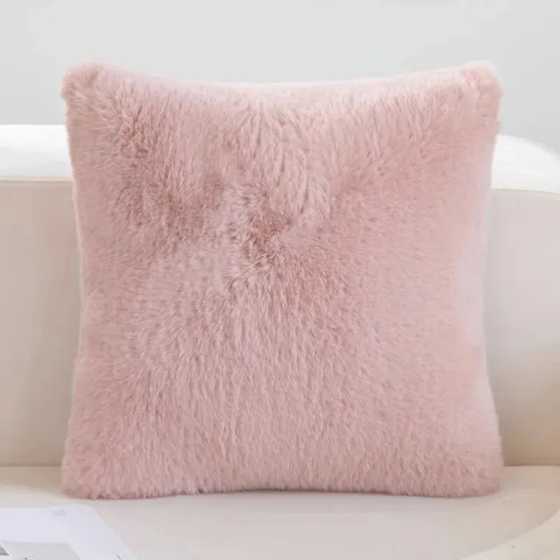 Plush Faux Fur Cushion Cover for Modern Homes - Yeezlab