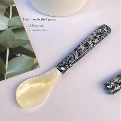 Oceanic Pearl Shell Glow Snail Spoon