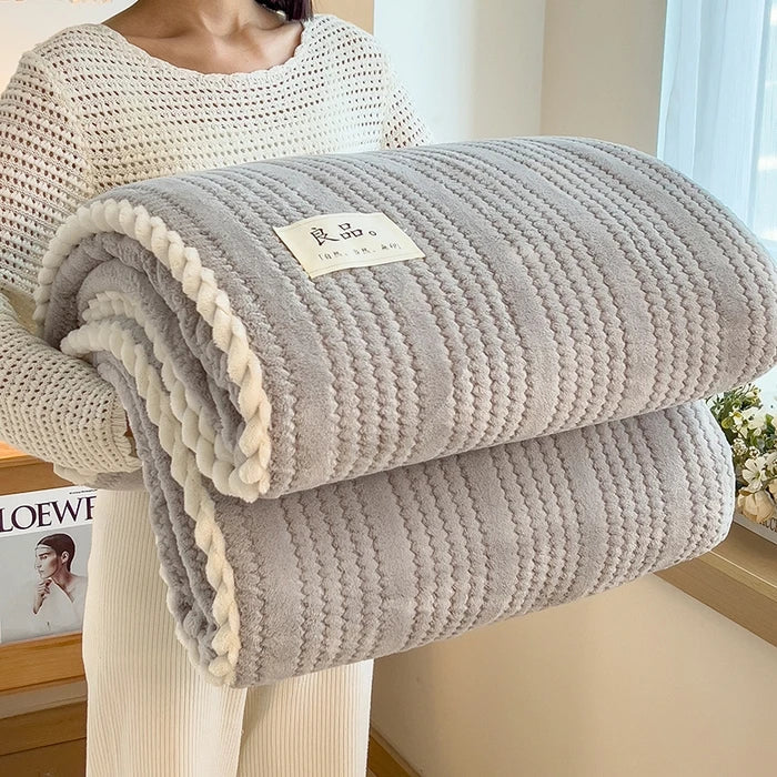 Cozy Plush Throw Blanket Soft Checkered Design