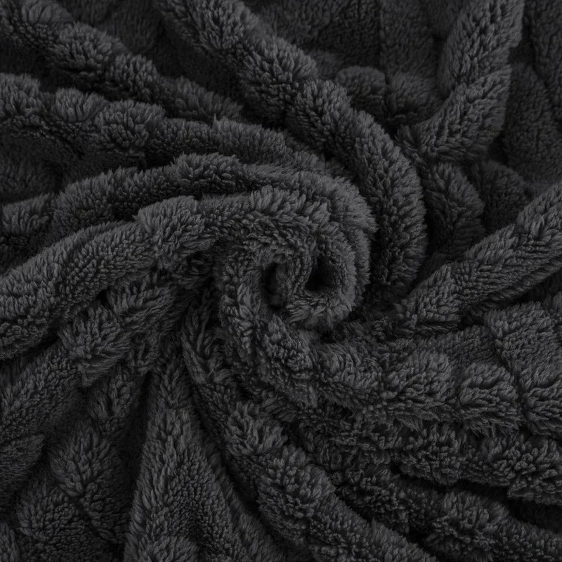Warm Plush Fleece Throw Blanket for Winter