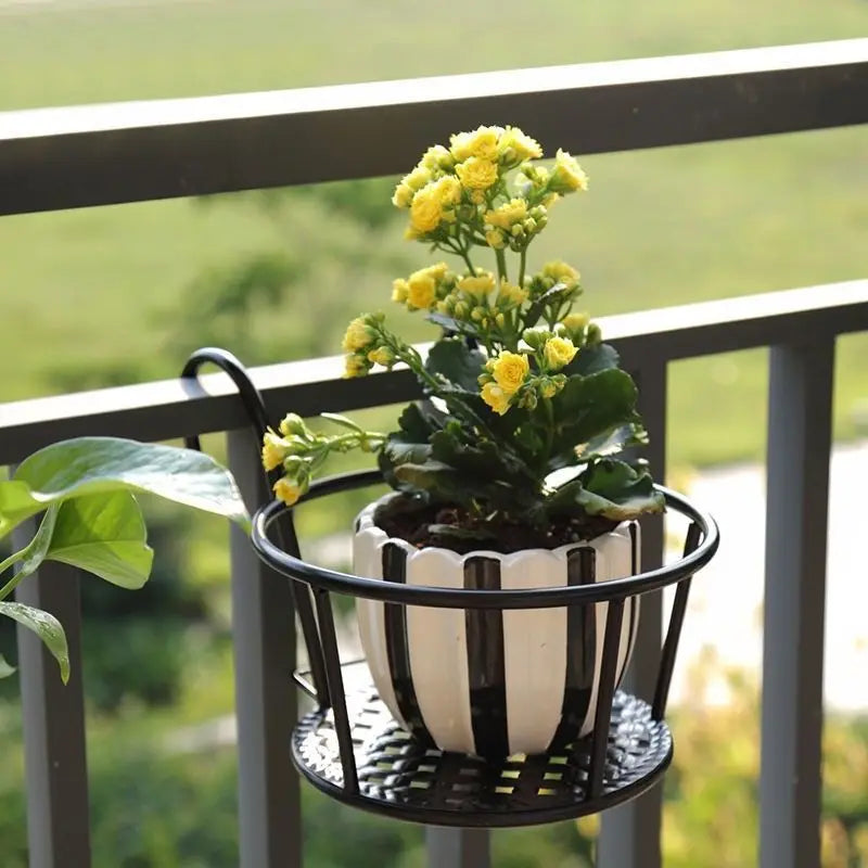 Space Saving Garden Plant Stand Holder