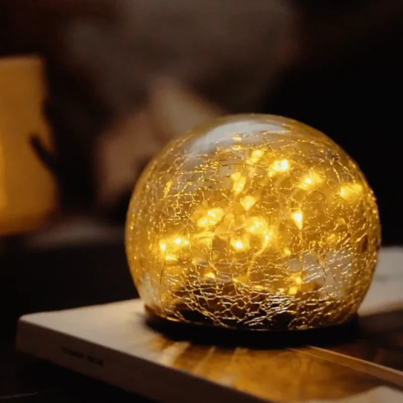 Outdoor Solar Powered Globe Lamp