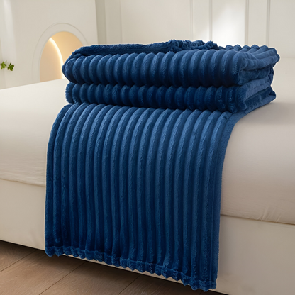 Cozy Plaid Fleece Throw Blanket