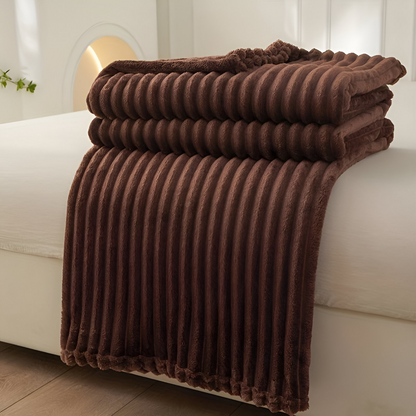 Cozy Plaid Fleece Throw Blanket