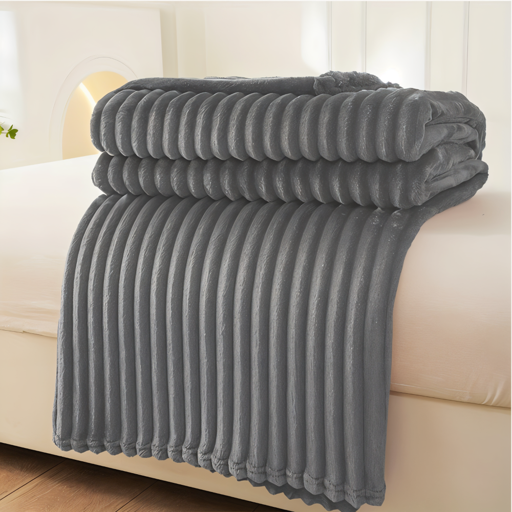 Cozy Plaid Fleece Throw Blanket