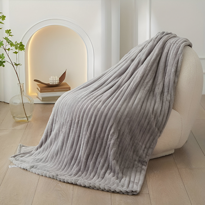 Cozy Plaid Fleece Throw Blanket