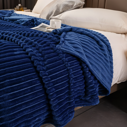 Cozy Plaid Fleece Throw Blanket