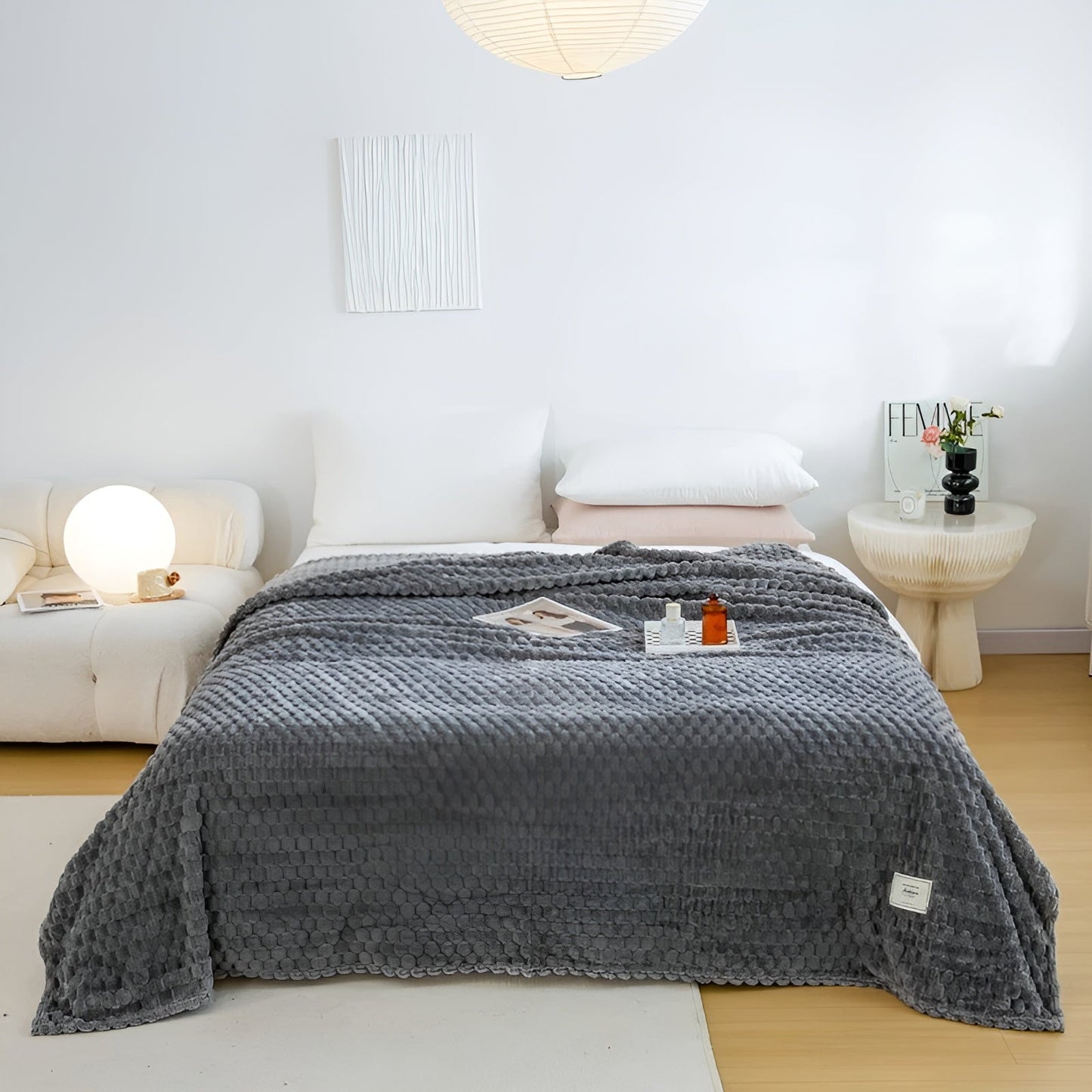 Soft Plush Fleece Blanket for Cozy Home Decor