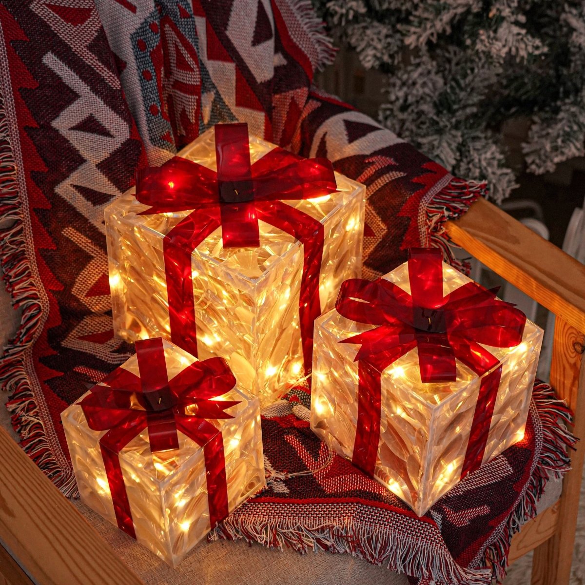 Bright LED Gift Boxes Set of 3 Christmas Decorations - Yeezlab