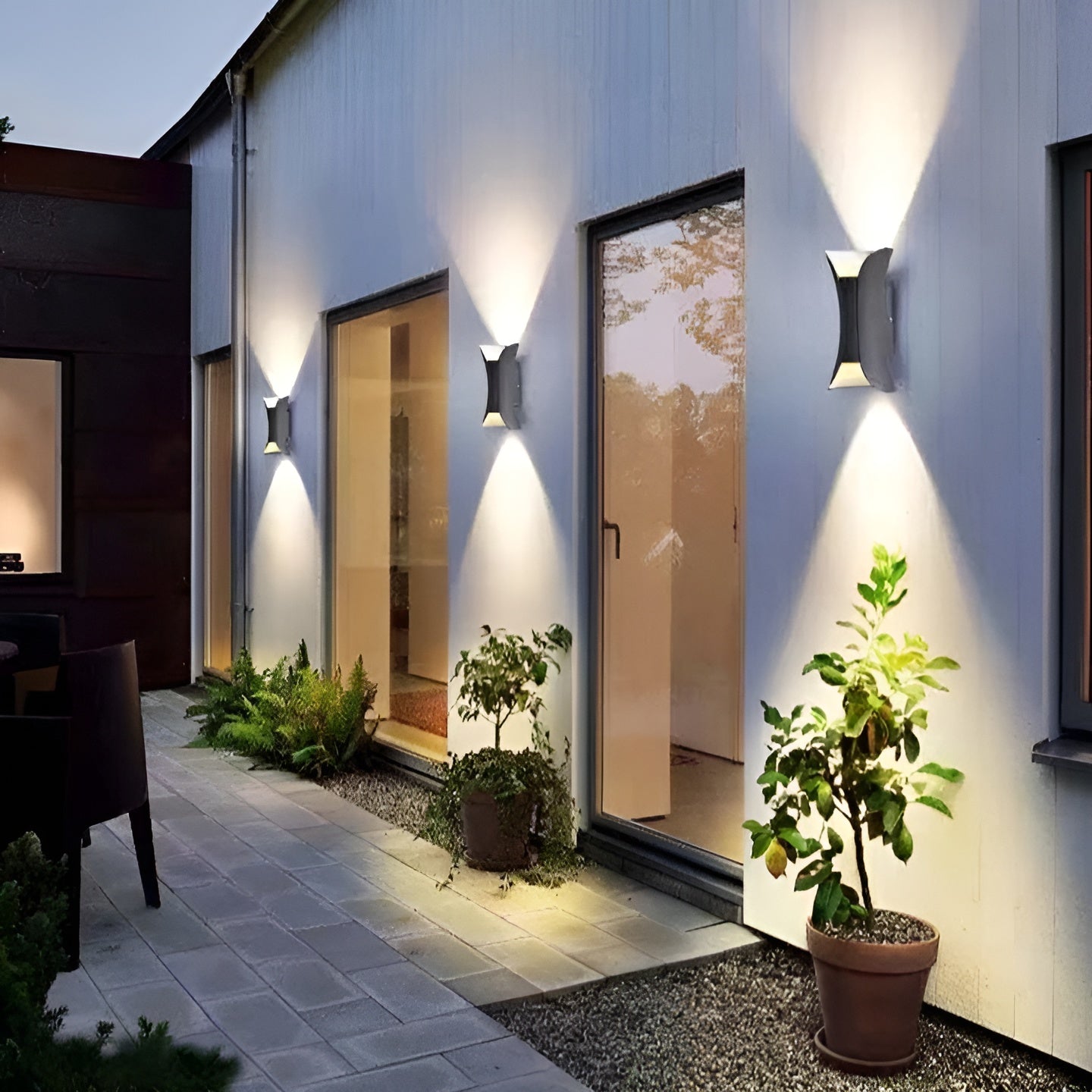 Modern Outdoor LED Wall Light