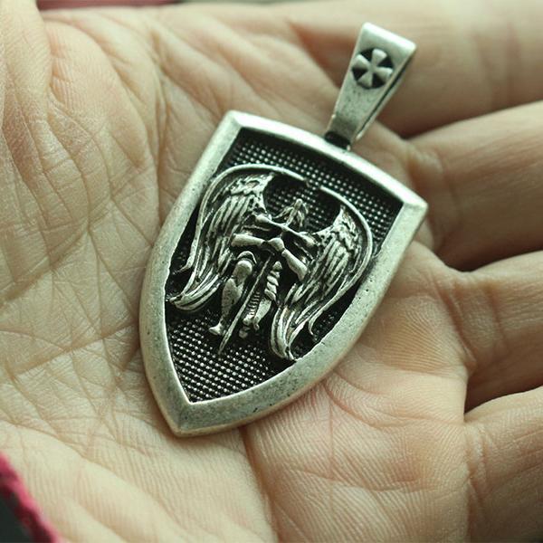 Trendy Angel Pendant Necklace