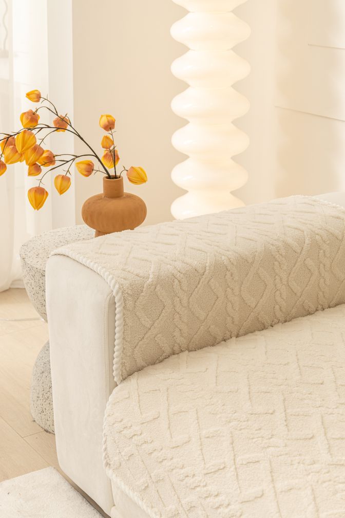 Fits Most | Simple One-Piece Couch Cover