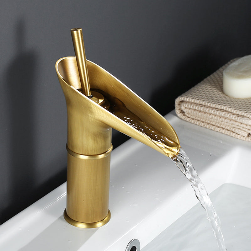 Luxury Bronze Single Handle Bathroom Faucet
