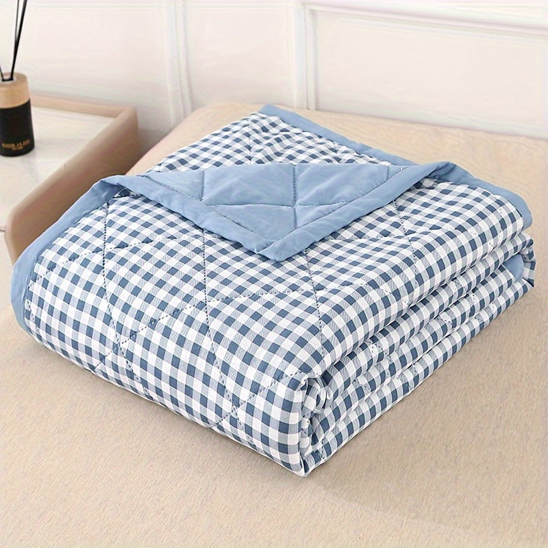 Stylish Plaid Throw Blanket for Chill Nights