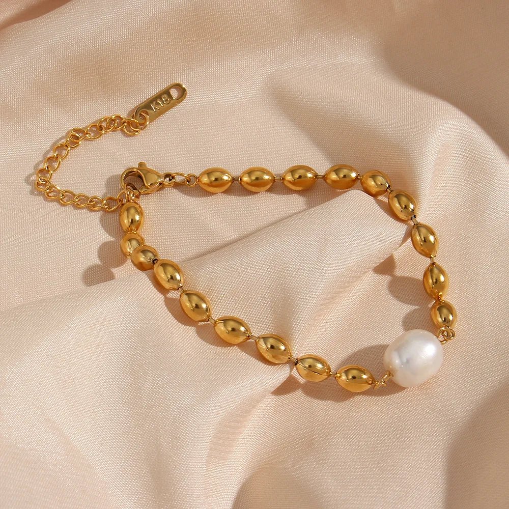 Delicate Gold Pearl Beaded Jewelry Set